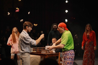 Белорусы показали в Рязани «Русского Гамлета» (18+)