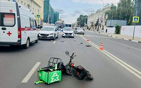 В ДТП на улице Ленина в Рязани погиб самокатчик