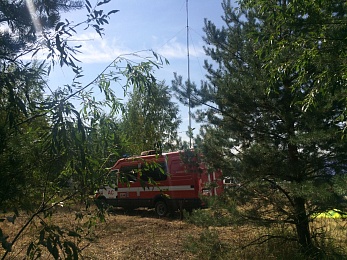 Фоторепортаж: лагерь пожарных в зоне ЧС — Деулино Рязанского района