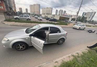 Рязанка на Chevrolet Lacetti сбила подростка-мотоциклиста в Дашково-Песочне