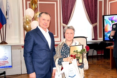 В РГУ имени Есенина провели концерт в честь 8 марта