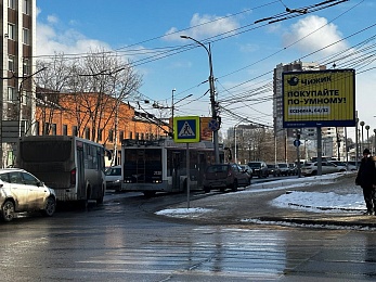 В центре Рязани собралась пробка из-за сломанного троллейбуса