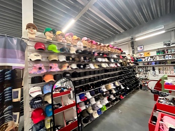 Рязанская полиция изъяла из магазина поддельную обувь и одежду на 1,4 млн рублей