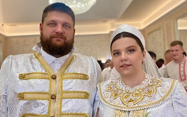 Осенняя любовь: Рязанский ЗАГС показал фото свадеб сентября