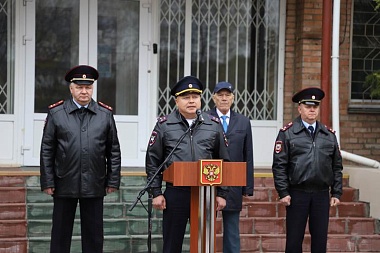 Рязанским сотрудникам ГАИ вручили ключи от 13 новых патрульных машин