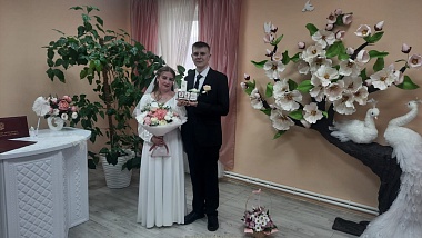 Рязанский ЗАГС показал фото свадеб апреля