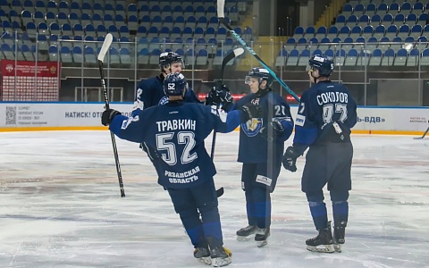 МХК «Рязань-ВДВ» одержал победу в первом матче 1/4 НМХЛ