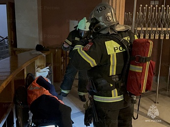 Вспыхнула сцена: в Рязани 56 человек тушили условный пожар в театре драмы