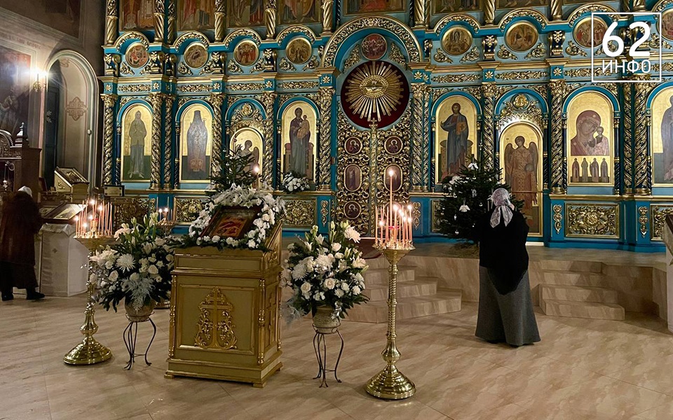 Православные христиане отмечают главный церковный праздник – Рождество Христово - 62ИНФО