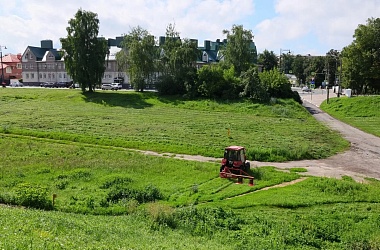 В Рязани идет покос травы