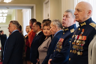 В Рязани открыли выставку «Отец Героя» 