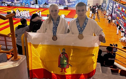 Рязанцы завоевали 4 медали на Первенстве Европы по джиу-джитсу