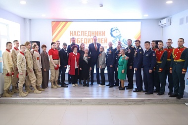 Павел Малков принял участие в открытии фотовыставки "Наследники Победителей" - 62ИНФО Павел Малков принял участие в открытии фотовыставки "Наследники Победителей"