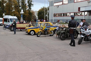 В Касимове прошла ретровыставка автомобилей милиции СССР