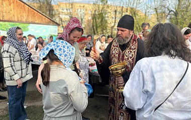 Фоторепортаж перед праздником: рязанцы освящали пасхальные куличи
