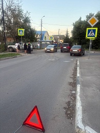 Две легковушки столкнулись на Дачной улице в Рязани