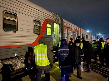 В Рязани встретили поезд с 793 жителями ЛНР и ДНР  - 62ИНФО В Рязани встретили поезд с 793 жителями ЛНР и ДНР