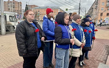 Рязанские волонтёры Победы почтили память героев Сталинградской битвы