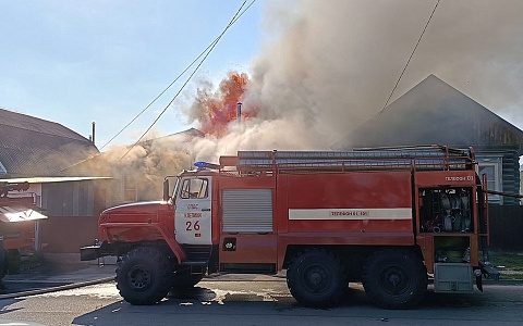 В Спас-Клепиках загорелся жилой дом