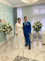 Развелись и поженились снова: Рязанский ЗАГС показал самые яркие фото свадеб