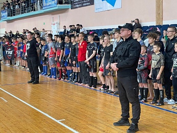 Денис Боков вручил медаль «За отвагу» участнику кадровой программы Петру Рябову - 62ИНФО Денис Боков вручил медаль «За отвагу» участнику кадровой программы Петру Рябову