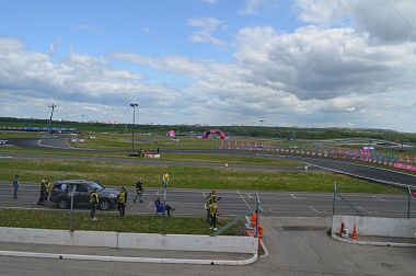 Скорость и рёв моторов: фоторепортаж с Межрегионального чемпионата по дрифту в Рязани 