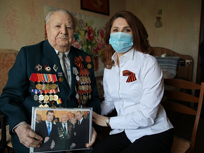 Глава Рязанской гордумы Юлия Рокотянская поздравила ветеранов с Днём Победы