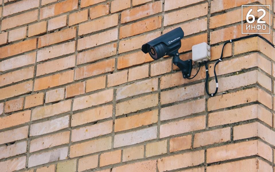 Автовладельцев массово штрафуют за превышения скорости на Солотчинском шоссе - 62ИНФО