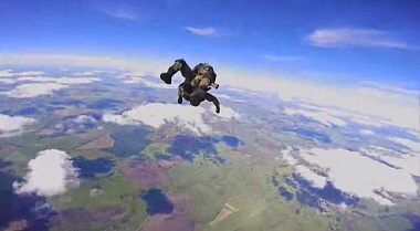 Минобороны РФ показало жизнь курсантов Рязанского училища ВДВ