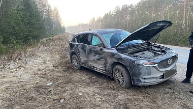 Нехорошее место: за час на одном участке трассы машины трижды вылетели с дороги