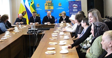 Родственникам погибших на СВО сараевцев передали их награды