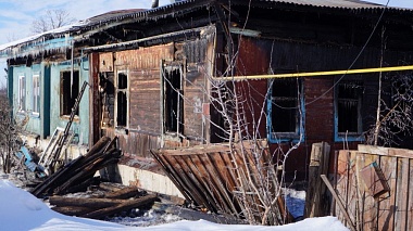 Опубликованы фото с ночного пожара в Шацке