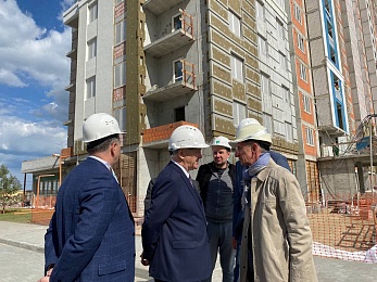 Наш опыт - всей стране: в Рязани Российский Союз строителей обсудил перспективы работы и осмотрел передовые ЖК