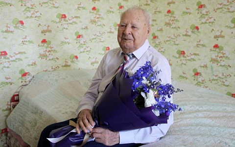 100-летний юбилей отпраздновал почётный гражданин Рязани Дмитрий Черничкин 100-летний юбилей отпраздновал почётный гражданин Рязани Дмитрий Черничкин