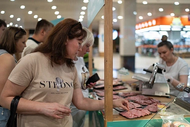 В Рязани «Новые люди» провели дегустацию продуктов от фермеров и местных производителей