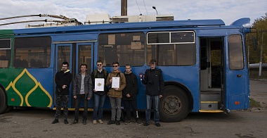 Рязанские активисты покрасили ещё один троллейбус 