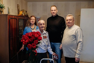 Рязанский ветеран ВОВ Михаил Кузнецов отметил столетие