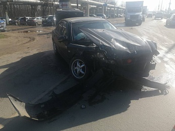 В ДТП с Hyundai Sonata и Hyundai Solaris на Южном промузле пострадали 3 рязанца