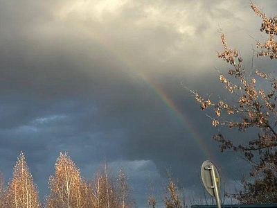 В конце октября в небе над Рязанью взошла радуга