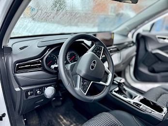 В Рязанской области ветеран СВО впервые получил машину с ручным управлением