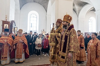 Митрополит Никодим возглавил торжества в Касимове