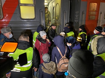 В Рязани встретили поезд с 793 жителями ЛНР и ДНР  - 62ИНФО В Рязани встретили поезд с 793 жителями ЛНР и ДНР