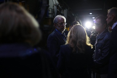 Американскому специалисту по бережливому производству показали работу кожзавода 