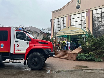 В больнице Семашко отработали эвакуацию пациента