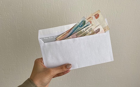 В рязанском минобре рассказали о причинах задержки выплат учителям