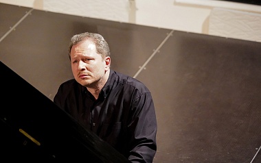 В Рязанской филармонии прошёл фортепианный вечер Юрия Мартынова