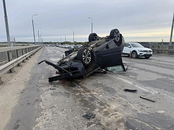 В массовом ДТП на Солотчинском мосту 2 человека погибли, 3 пострадали