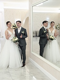 Стильные невесты, эффектные женихи: рязанцам показали самые яркие свадьбы лета