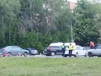 На Черновицкой велосипедист попал под автобус