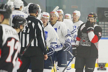 ХК «Рязань» проиграл тамбовским дебютантам, перебросав их в полтора раза - 62ИНФО ХК «Рязань» проиграл тамбовским дебютантам, перебросав их в полтора раза